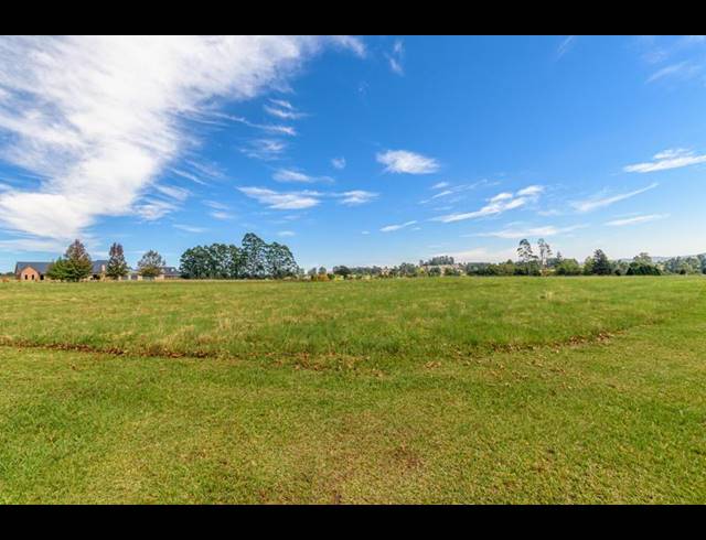 LAND FOR SALE IN SAKABULA GOLF &AMP; COUNTRY ESTATE